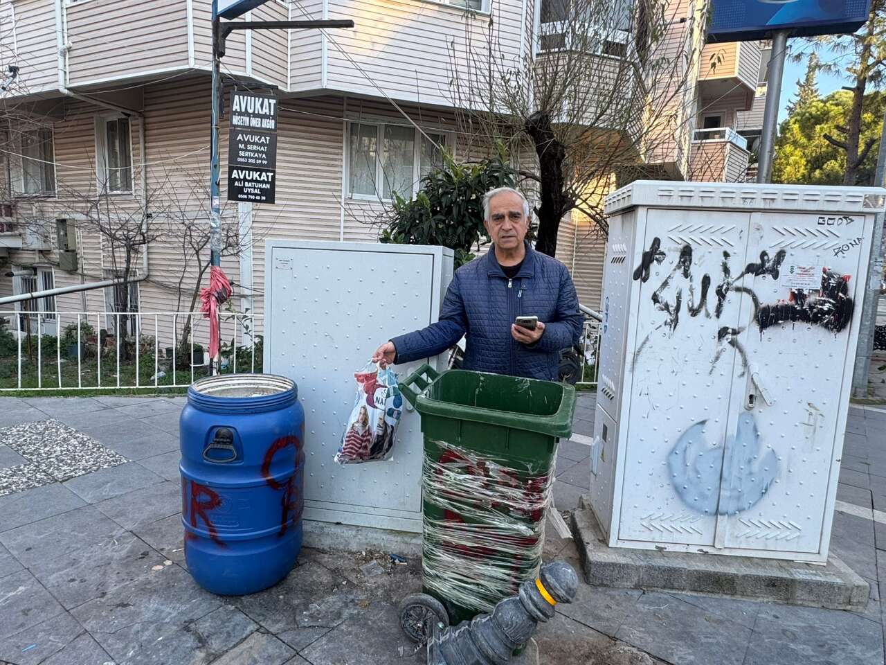 Menteşe’de Emekli Öğretmenden Örnek Davranış: İçinde Altın Bulunan Çantayı Sahibine Teslim Etti 2